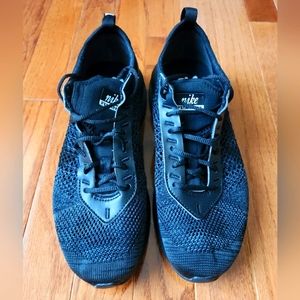 NWOT Nike Air Max Flyknit Racer Next Nature